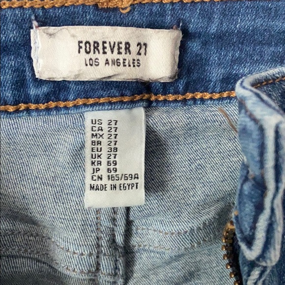 Forever 21 Jeans 👖 - Picture 3 of 3